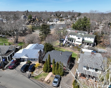 322 Clark Avenue - Photo Thumbnail 1