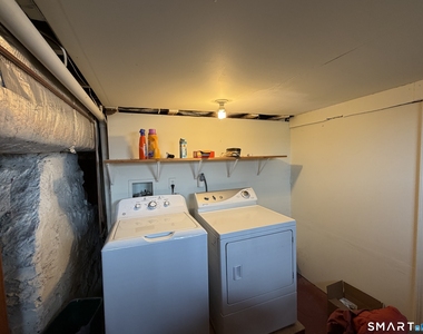 322 Clark Avenue - Photo Thumbnail 5