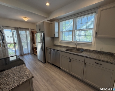 322 Clark Avenue - Photo Thumbnail 17