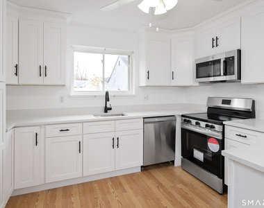 267 Cedar Street - Photo Thumbnail 8