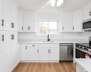 267 Cedar Street - Photo Thumbnail 9