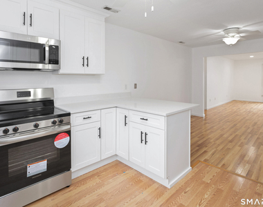267 Cedar Street - Photo Thumbnail 10