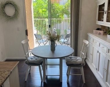 251 S Green Valley Parkway - Photo Thumbnail 3