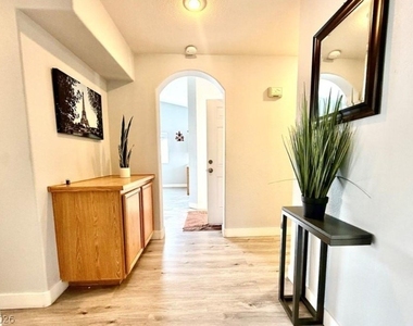 3340 Strawberry Roan Road - Photo Thumbnail 5