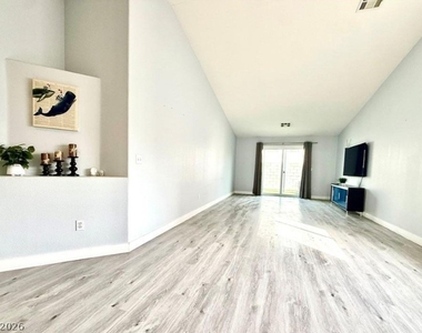 3340 Strawberry Roan Road - Photo Thumbnail 2
