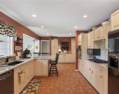 3862 State Street Road - Photo Thumbnail 7
