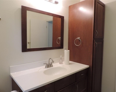 3765 East Avenue - Photo Thumbnail 5