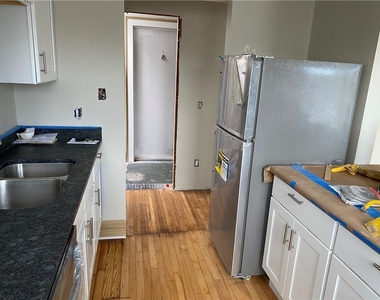 3765 East Avenue - Photo Thumbnail 2