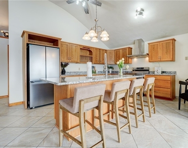 2654 Whalen Road - Photo Thumbnail 11