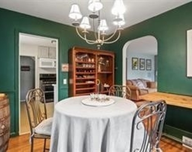 839 Elmwood Avenue - Photo Thumbnail 3