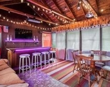 839 Elmwood Avenue - Photo Thumbnail 10