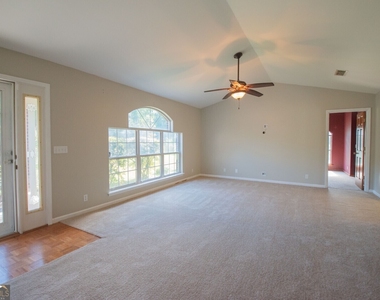 81 Retreat Place - Photo Thumbnail 18