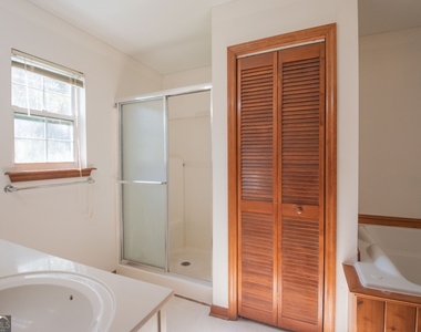 81 Retreat Place - Photo Thumbnail 19