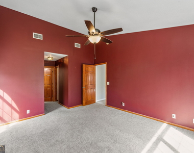81 Retreat Place - Photo Thumbnail 9