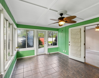 81 Retreat Place - Photo Thumbnail 11