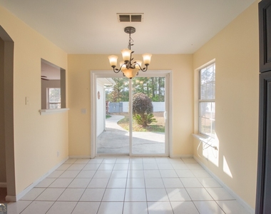 81 Retreat Place - Photo Thumbnail 44