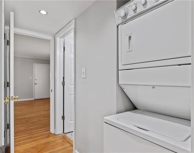 3660 Peachtree Road Ne - Photo Thumbnail 10