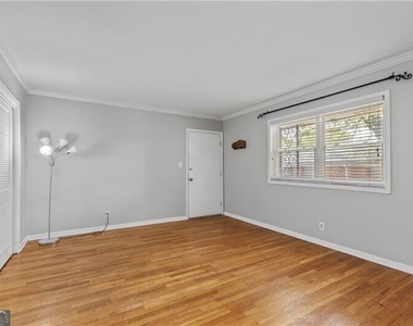 3660 Peachtree Road Ne - Photo Thumbnail 2