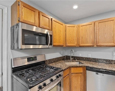 3660 Peachtree Road Ne - Photo Thumbnail 8