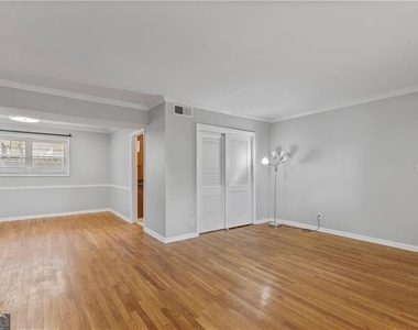 3660 Peachtree Road Ne - Photo Thumbnail 4
