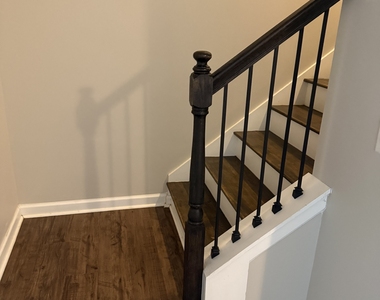 241 Coral Circle - Photo Thumbnail 16