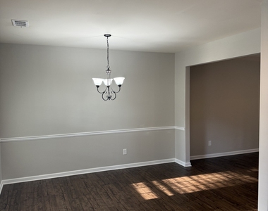 241 Coral Circle - Photo Thumbnail 14