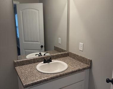 241 Coral Circle - Photo Thumbnail 24