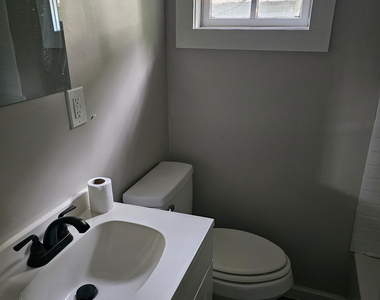 1522 Central Avenue - Photo Thumbnail 5