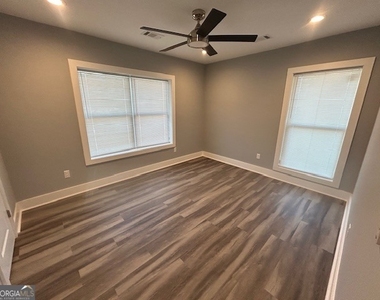2043 Juanita Street - Photo Thumbnail 12