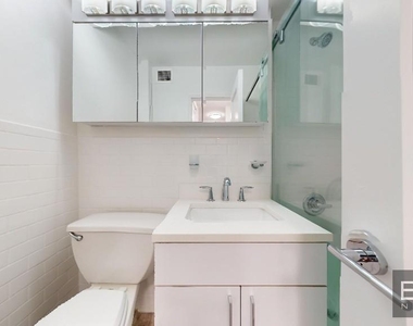 25 West 68th Street Apartment 1E - Photo Thumbnail 5