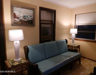 10 Lake Street - Photo Thumbnail 19