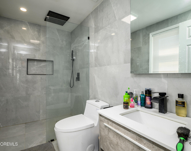 570 Eltone Road - Photo Thumbnail 19