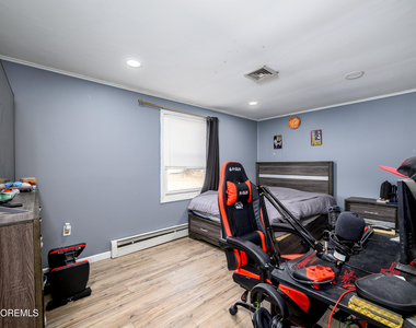 570 Eltone Road - Photo Thumbnail 15