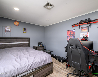570 Eltone Road - Photo Thumbnail 14