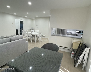 65 Cedar Avenue - Photo Thumbnail 5