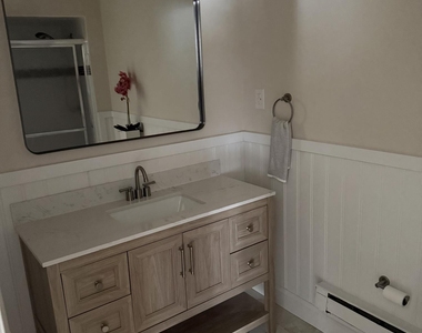 218 Medford Court - Photo Thumbnail 18