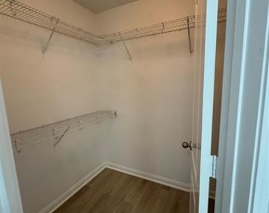 2132 Mulberry Drive - Photo Thumbnail 13