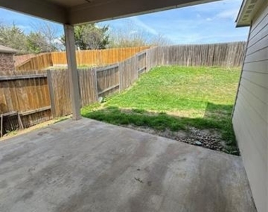 2132 Mulberry Drive - Photo Thumbnail 17