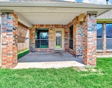 2614 Fritz Street - Photo Thumbnail 30