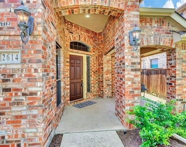 2614 Fritz Street - Photo Thumbnail 1