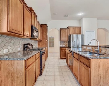 2614 Fritz Street - Photo Thumbnail 7