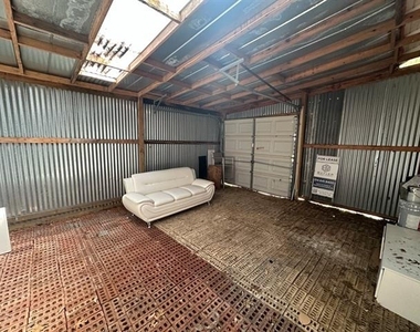 6461 Danbury Lane - Photo Thumbnail 35