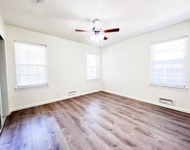 6461 Danbury Lane - Photo Thumbnail 24