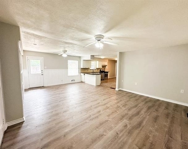 6461 Danbury Lane - Photo Thumbnail 20