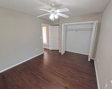 2233 Huskey Street - Photo Thumbnail 10