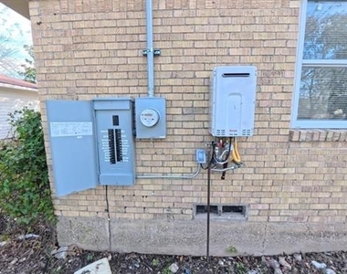 2233 Huskey Street - Photo Thumbnail 21