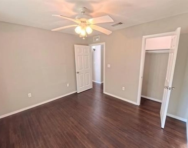 2233 Huskey Street - Photo Thumbnail 17