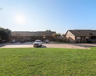1031 Signal Ridge Place - Photo Thumbnail 16
