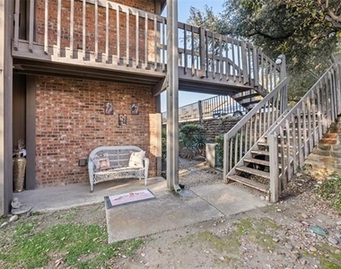 1031 Signal Ridge Place - Photo Thumbnail 13