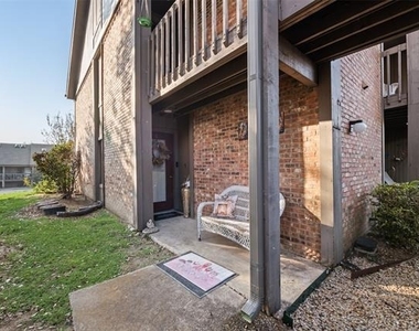 1031 Signal Ridge Place - Photo Thumbnail 18